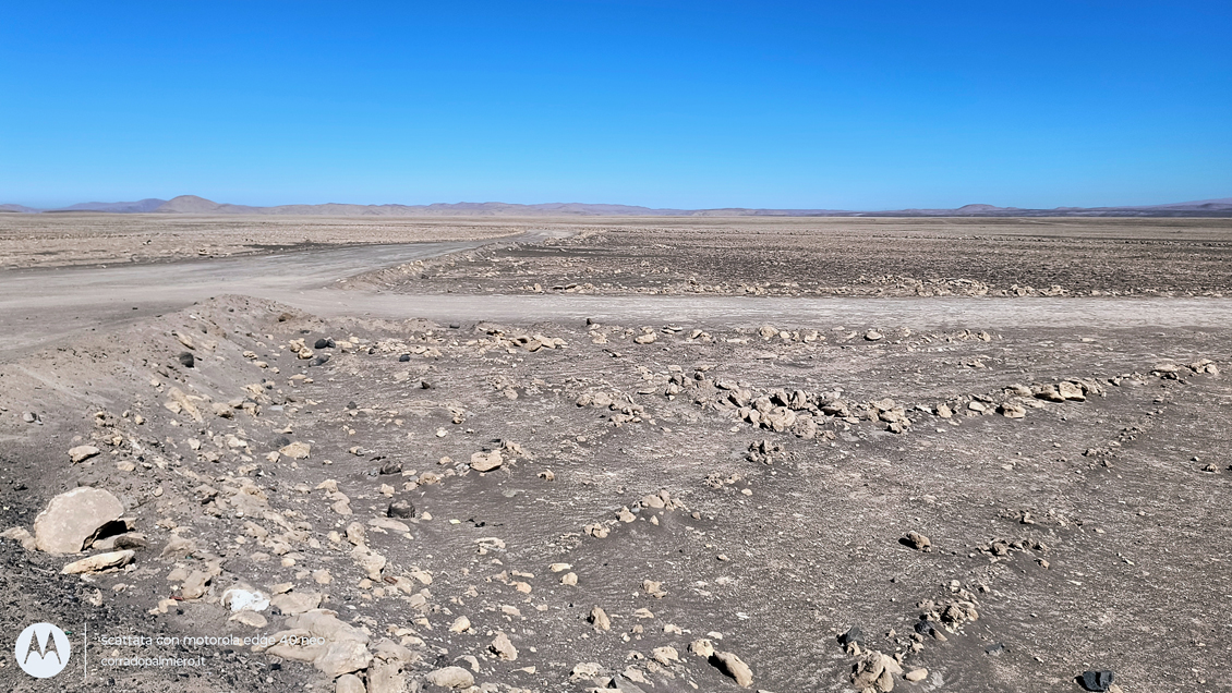 Il paesaggio dell'altopiano desertico