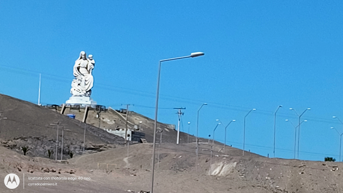 Panorama della costa desertica a sud di Iquique