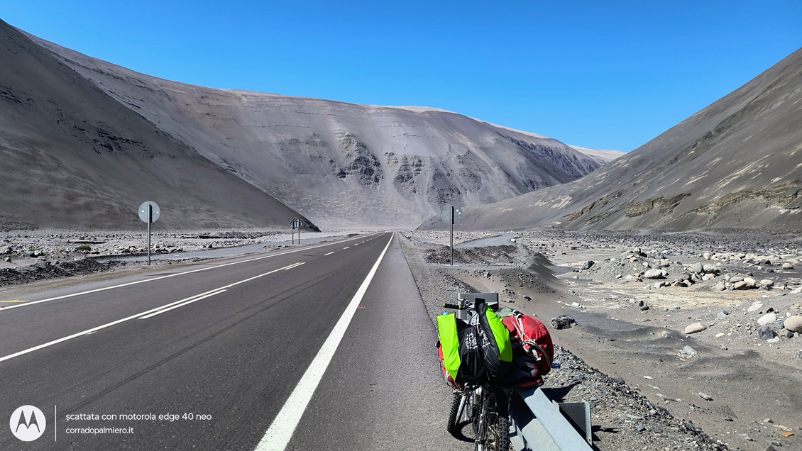 La bicicletta lungo la Ruta del Desierto